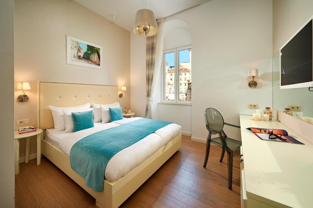 Marmont City Rooms Split Bagian luar foto